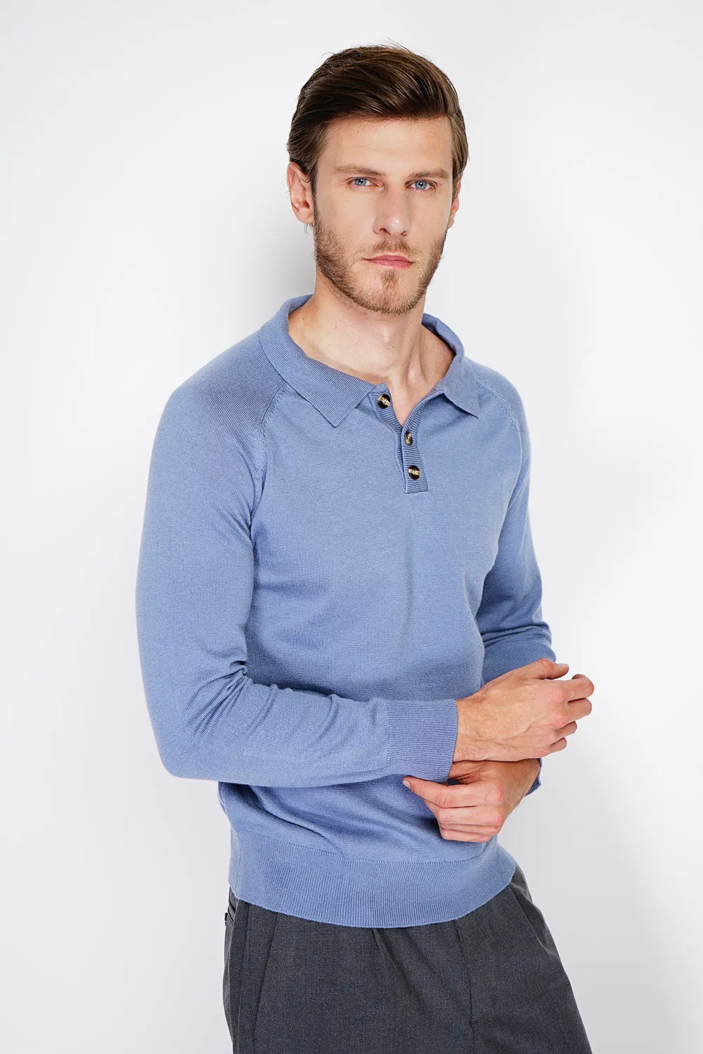 Classic polo collar sweater with long sleeves, 2-ply knitting
